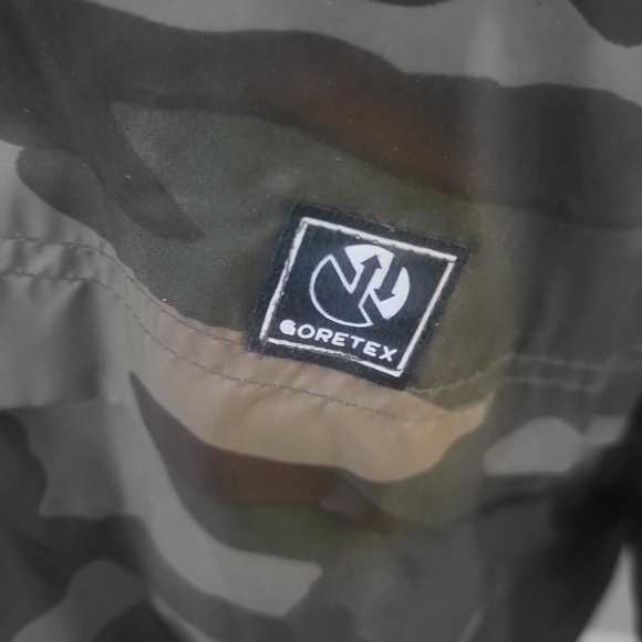 Oretex Other - Gore-Tex Men's Camouflage Military Jacket